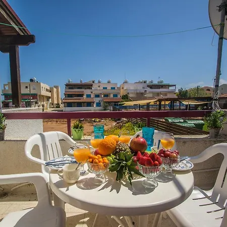 Seaside Breeze Apartment Protaras